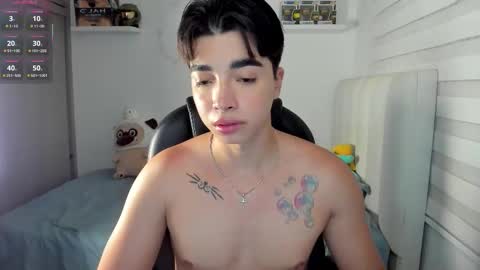 Mr. Santiago online show from 02/04/26, 01:28