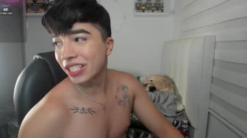 Mr. Santiago online show from 02/20/26, 01:33