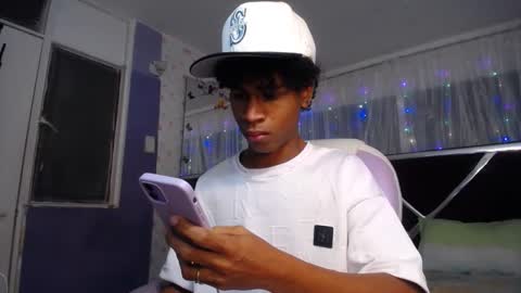 santy online show from 04/07/26, 12:49