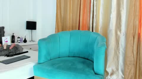 Snapshot of santy_carrington chatting on 01/24/25, 07:07 Santiago Carrington online show from 01/24/25, 07:07