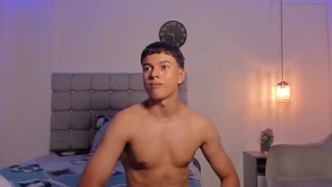 santy_stump online show from 11/06/25, 08:43