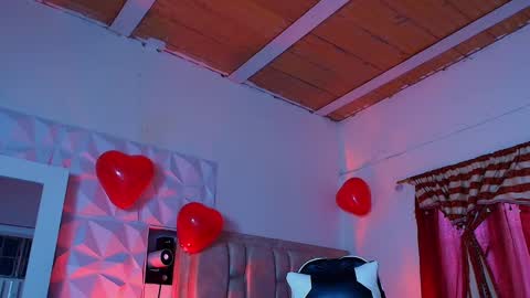 Snapshot of santyago_taylor chatting on 02/19/25, 11:04 Santyago online show from 02/19/25, 11:04