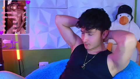 Snapshot of santyago_taylor chatting on 10/07/25, 07:11 Santyago online show from 10/07/25, 07:11