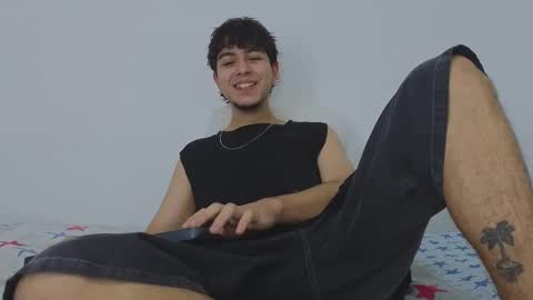 Snapshot of santybig18 chatting on 03/02/25, 07:32 santybig18 online show from 03/02/25, 07:32