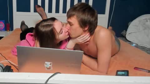 Snapshot of santythousand chatting on 01/18/26, 09:40 santythousand online show from 01/18/26, 09:40