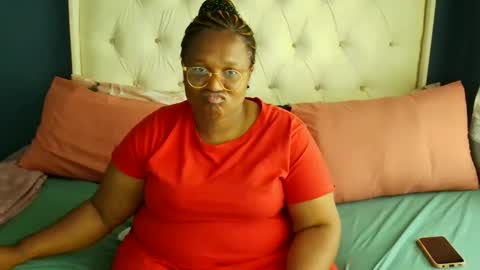 Snapshot of sanuche59670 chatting on 02/07/26, 02:10 sanuche59670 online show from 02/07/26, 02:10