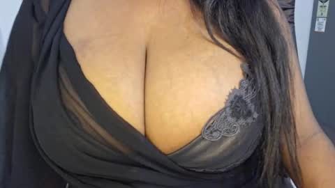 sanvi13 online show from 04/26/26, 01:53