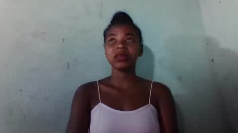 sanyah0123 online show from 11/16/25, 04:01