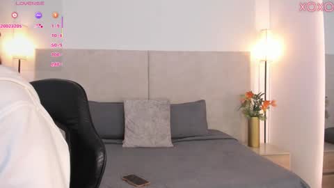 Saori  online show from 03/18/26, 11:35