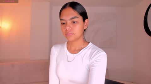 Saphira James online show from 06/25/26, 02:00