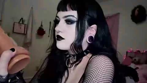 Snapshot of saphirerose1 chatting on 01/09/26, 11:39 Sapphire online show from 01/09/26, 11:39