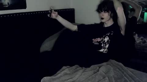 Snapshot of sapphicvoid chatting on 02/03/25, 05:07 Jade online show from 02/03/25, 05:07