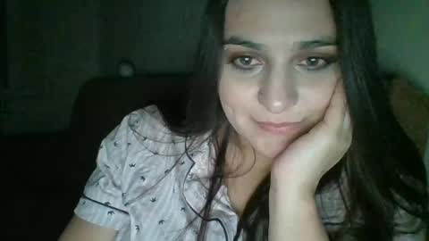 Snapshot of sapphiredesire_ chatting on 02/03/25, 12:47 sapphiredesire_ online show from 02/03/25, 12:47