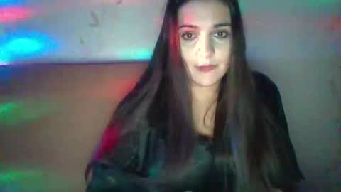 Snapshot of sapphiredesire_ chatting on 02/06/25, 08:56 sapphiredesire_ online show from 02/06/25, 08:56