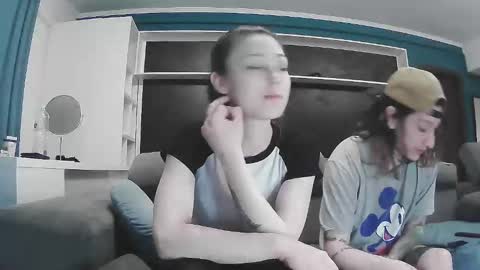 sapphirevelvet online show from 05/02/26, 11:32