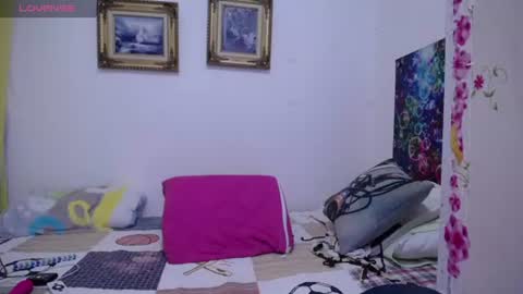 sara online show from 07/25/26, 03:09