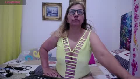sara online show from 07/28/26, 09:47