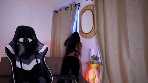 Sara  online show from 12/14/24, 12:44