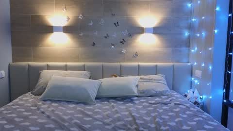 Sara online show from 12/23/24, 12:19