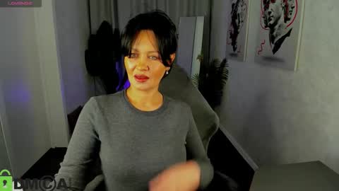 Sara online show from 01/14/26, 09:37