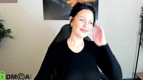 Sara online show from 03/17/26, 09:01