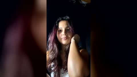 Snapshot of sara_fontanilla09 chatting on 07/31/26, 02:11 Sara09 online show from 07/31/26, 02:11