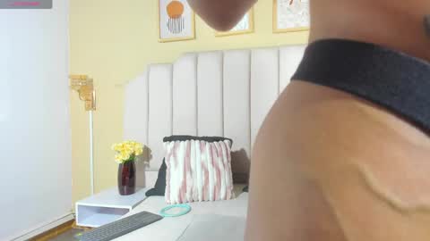 Snapshot of sara_hannks chatting on 04/30/26, 08:57 sara_hannks online show from 04/30/26, 08:57