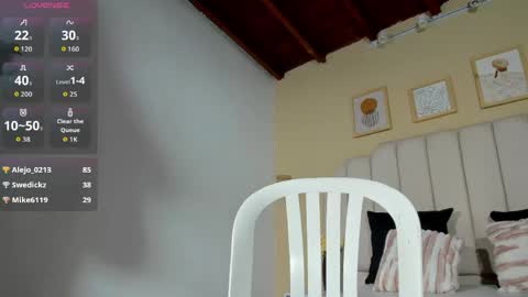 Snapshot of sara_hannks chatting on 05/15/26, 11:56 sara_hannks online show from 05/15/26, 11:56