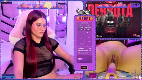 Snapshot of sara_hil chatting on 12/10/24, 01:54 Sara online show from 12/10/24, 01:54