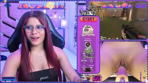 Snapshot of sara_hil chatting on 12/30/24, 11:06 Sara online show from 12/30/24, 11:06