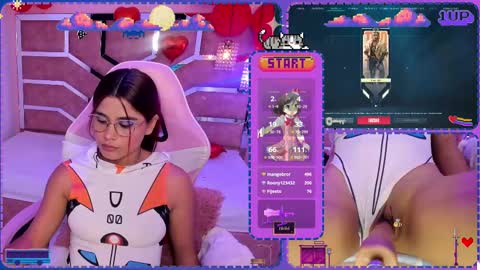 Snapshot of sara_hil chatting on 03/04/25, 12:29 Sara online show from 03/04/25, 12:29