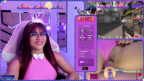 Snapshot of sara_hil chatting on 03/10/25, 10:02 Sara online show from 03/10/25, 10:02