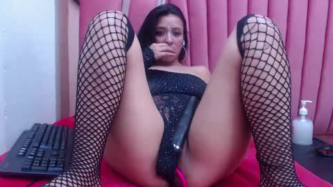 sara_honny online show from 09/28/25, 04:01