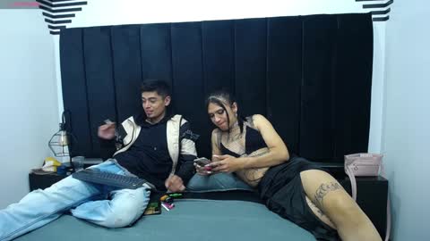 Sara HooT  online show from 01/25/25, 04:45