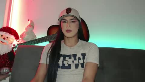 sara_hunter12 online show from 12/20/25, 10:11