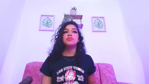 Snapshot of sara_jhonsonn chatting on 12/22/24, 12:50 Sara Jhonson online show from 12/22/24, 12:50