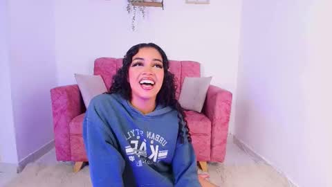 Snapshot of sara_jhonsonn chatting on 09/08/25, 11:26 Sara Jhonson online show from 09/08/25, 11:26