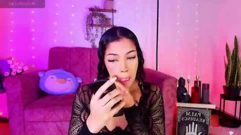 Sara Jhonson  online show from 07/08/26, 12:48