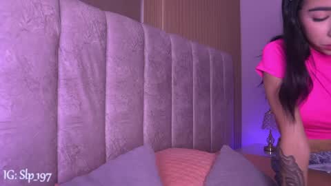 sara_lopee1 online show from 04/13/26, 11:59