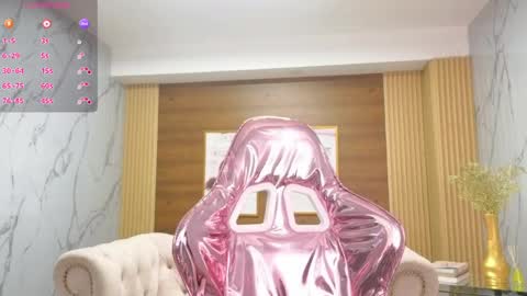 Sara  online show from 06/04/26, 02:12
