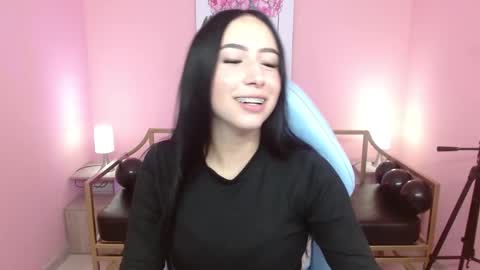  Saraa  online show from 12/02/25, 02:01