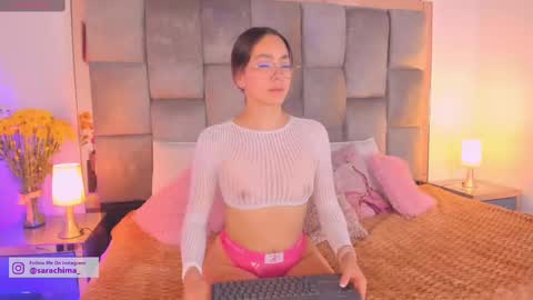 Snapshot of sara_madrid_ chatting on 09/30/25, 11:59 online show from 09/30/25, 11:59