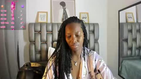 S A R A online show from 07/06/26, 10:45