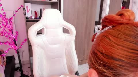 sara online show from 12/16/24, 03:43