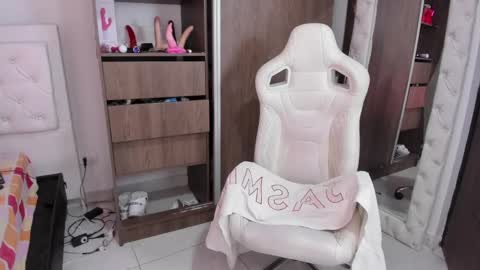 sara online show from 01/16/25, 09:40