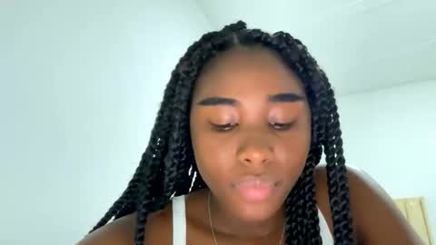 Sara online show from 09/14/25, 10:09