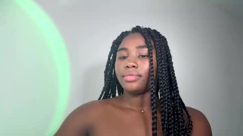 Sara online show from 09/30/25, 06:40