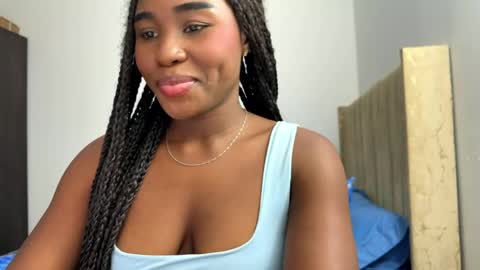 Sara online show from 04/17/26, 03:53