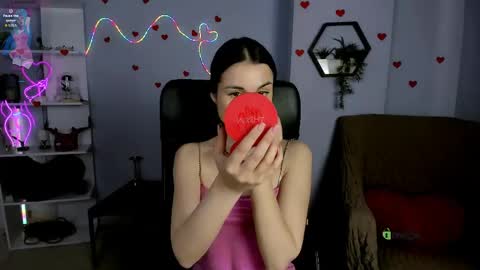 Sara online show from 05/06/26, 06:08