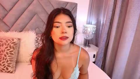 sara_owens7 online show from 02/14/26, 01:57